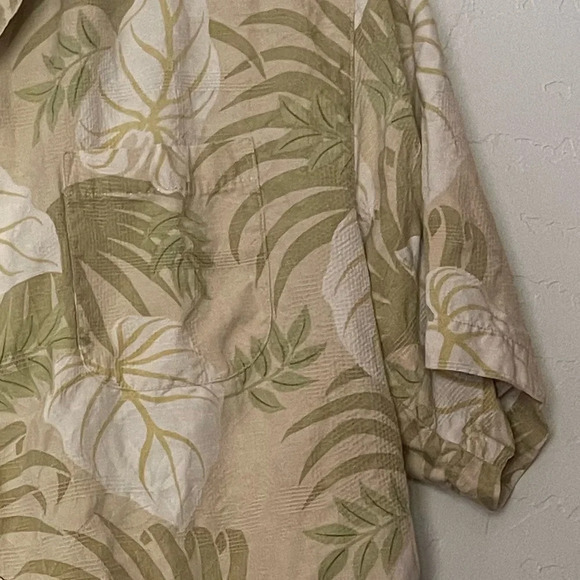 TOMMY BAHAMA SILK SHIRT‎ SIZE MEDIUM - Picture 9 of 10